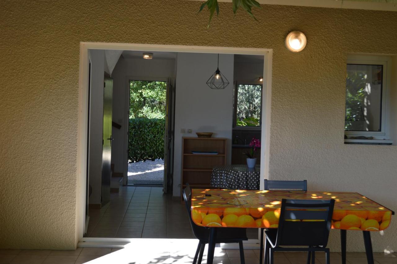 Le Moulin Villa Vallon-Pont-dʼArc Екстериор снимка