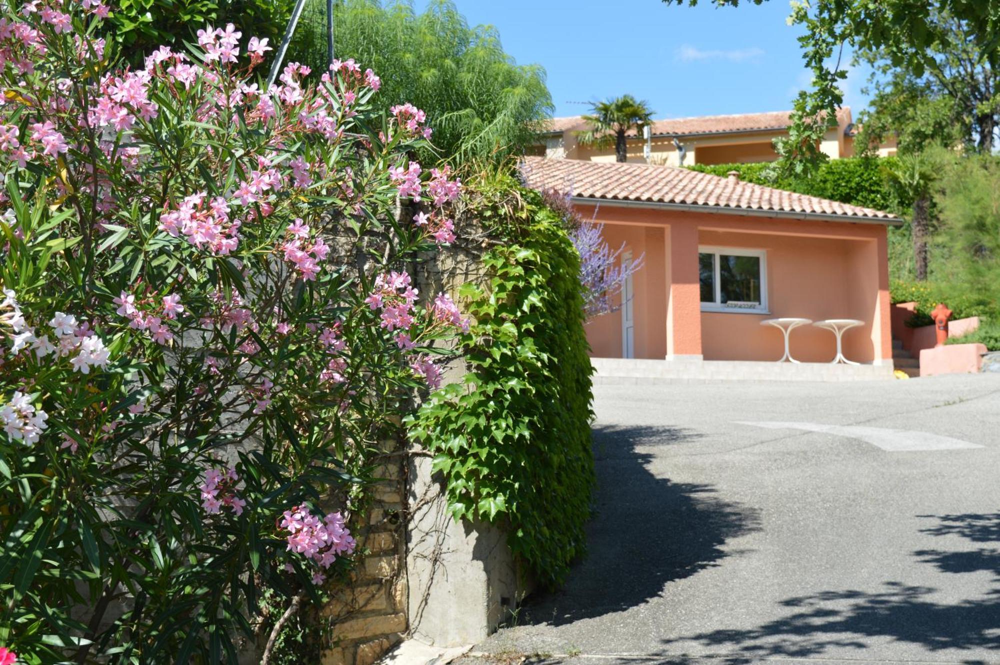 Le Moulin Villa Vallon-Pont-dʼArc Екстериор снимка